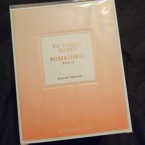 NWT Victoria's Secret Bombshell Beach